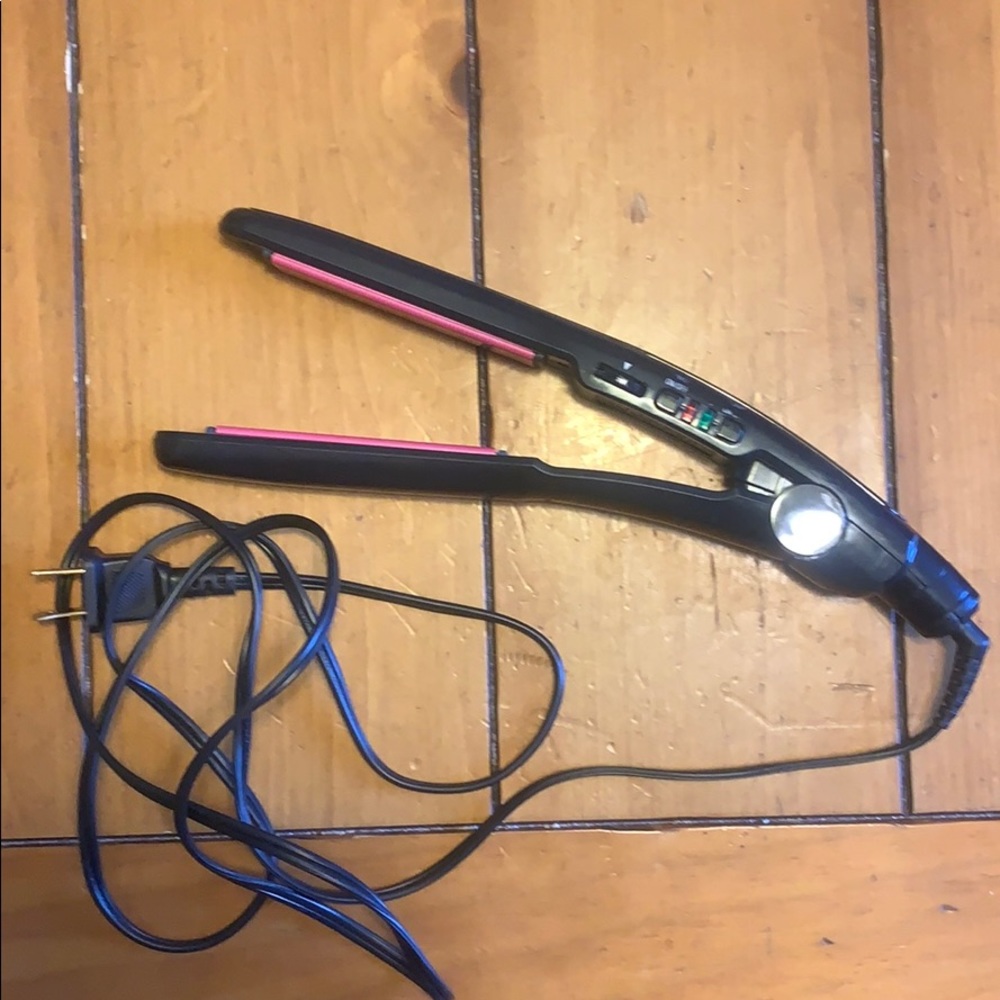 conair hair straightner